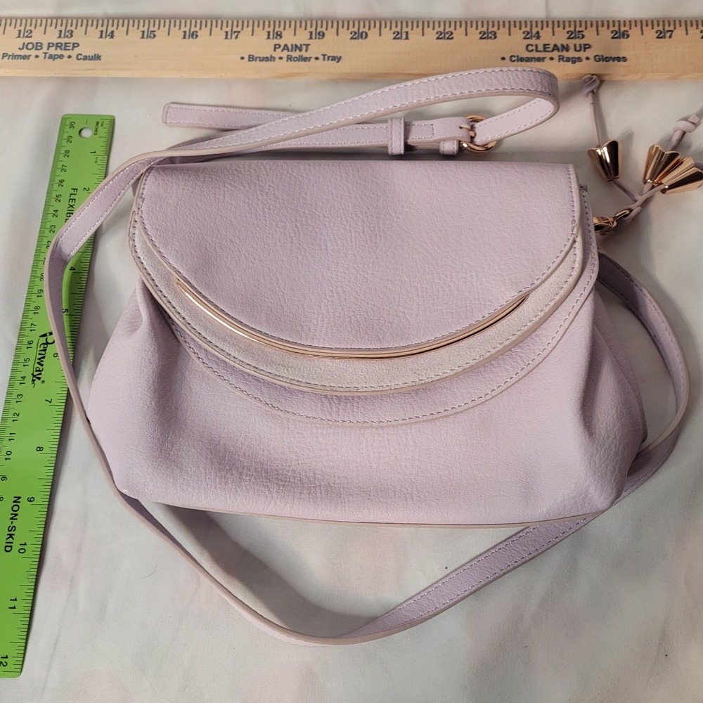Lauren Conrad Lavender Purple Pebbled Crossbody Bag Flap Tassel Gold Hardware